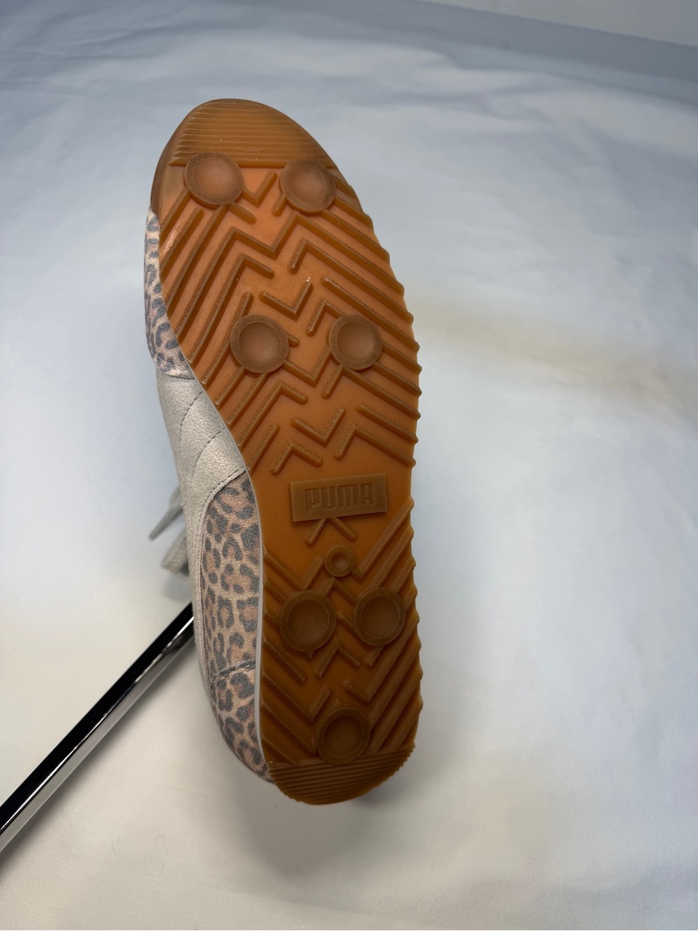 Puma Womens Arizona Leo Vapor Grey Like New US 7/ 39 - Picture 12 of 13